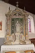 L'autel consacré à la Sainte Vierge.