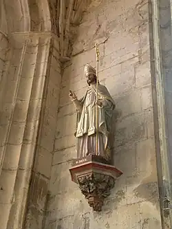 Dans l'église de Chaumont-en-Vexin.