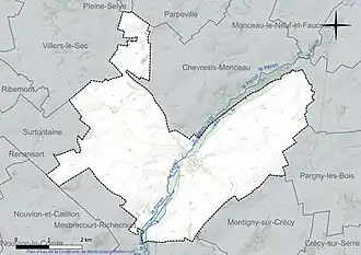 Carte en couleur présentant le réseau hydrographique de la commune