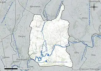 Carte en couleur présentant le réseau hydrographique de la commune