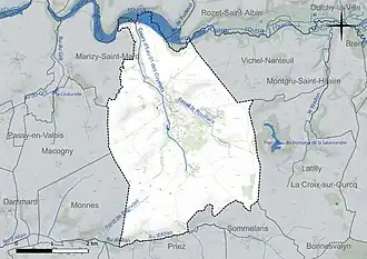 Carte en couleur présentant le réseau hydrographique de la commune
