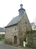 La chapelle Notre-Dame-du-Bon-Port en 2016, vue extérieure d'ensemble.