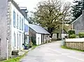 La rue principale du bourg de Trégarvan 2.