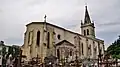 Vue nord-est de l'église Saint-Genès (juin 2009)