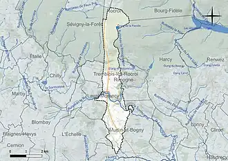 Carte en couleur présentant le réseau hydrographique de la commune