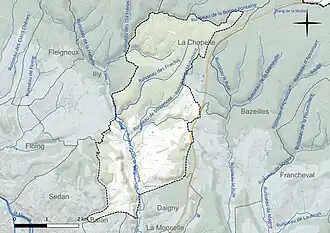 Carte en couleur présentant le réseau hydrographique de la commune