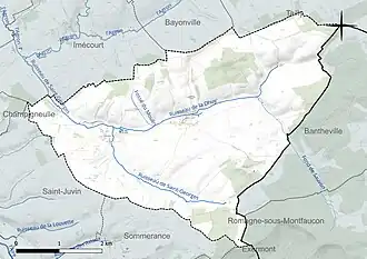 Carte en couleur présentant le réseau hydrographique de la commune