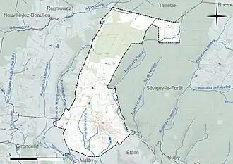 Carte en couleur présentant le réseau hydrographique de la commune