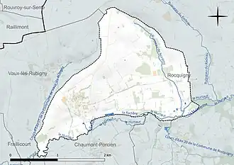 Carte en couleur présentant le réseau hydrographique de la commune