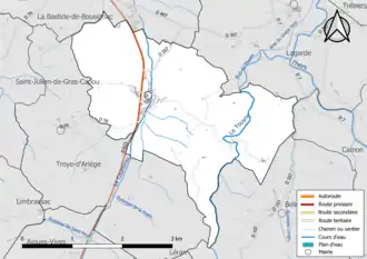 Carte en couleur présentant le réseau hydrographique de la commune