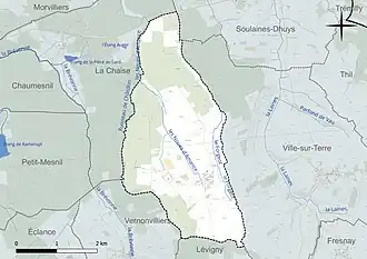 Carte en couleur présentant le réseau hydrographique de la commune