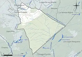 Carte en couleur présentant le réseau hydrographique de la commune