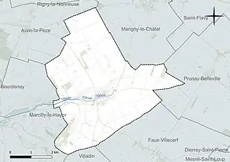 Carte en couleur présentant le réseau hydrographique de la commune