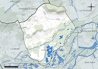 Carte en couleur présentant le réseau hydrographique de la commune