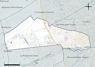 Carte en couleur présentant le réseau hydrographique de la commune