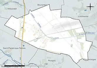 Carte en couleur présentant le réseau hydrographique de la commune