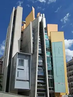 No&nbsp;131 : immeuble de Frédéric Borel.