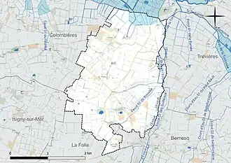Carte en couleur présentant le réseau hydrographique de la commune