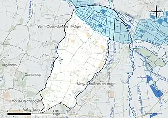 Carte en couleur présentant le réseau hydrographique de la commune