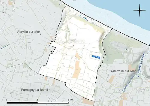Carte en couleur présentant le réseau hydrographique de la commune