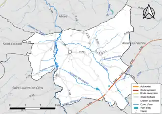Carte en couleur présentant le réseau hydrographique de la commune