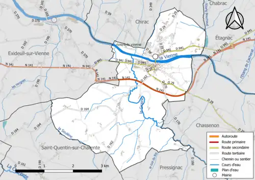 Carte en couleur présentant le réseau hydrographique de la commune