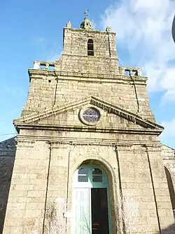 Église paroissiale Saint-Germain-et-Saint-Louis, façade occidentale 1.
