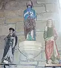 Église Notre-Dame-de-Populo : trois statues dont celle de saint Yves.