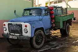 GAZ-53-27 avec propulsion au gaz pour le transport de poissons vivants (2019).