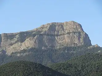 Vue de la roche Oroel.