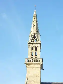 Plogoff : le clocher de l'église paroissiale Saint-Collodan