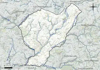 Carte en couleur présentant le réseau hydrographique de la commune