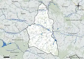Carte en couleur présentant le réseau hydrographique de la commune