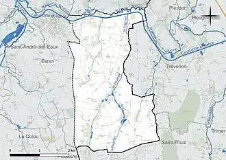 Carte en couleur présentant le réseau hydrographique de la commune