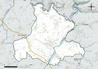 Carte en couleur présentant le réseau hydrographique de la commune