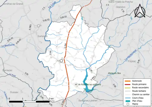 Carte en couleur présentant le réseau hydrographique de la commune
