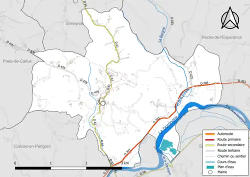 Carte en couleur présentant le réseau hydrographique de la commune