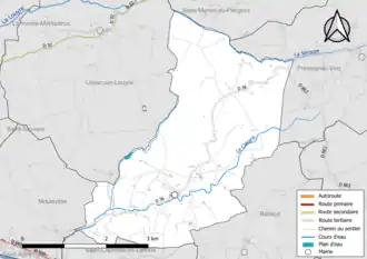 Carte en couleur présentant le réseau hydrographique de la commune