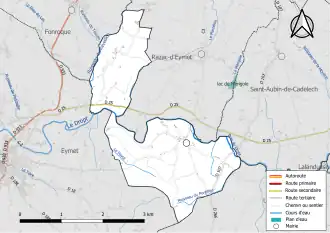 Carte en couleur présentant le réseau hydrographique de la commune