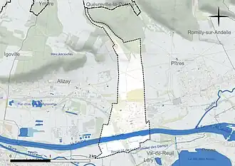 Carte en couleur présentant le réseau hydrographique de la commune