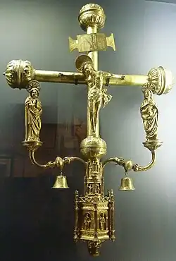 Croix de procession de Trégourez dans le Finistère.