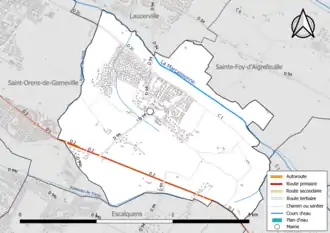 Carte en couleur présentant le réseau hydrographique de la commune