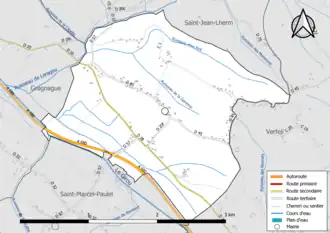 Carte en couleur présentant le réseau hydrographique de la commune