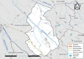 Carte en couleur présentant le réseau hydrographique de la commune