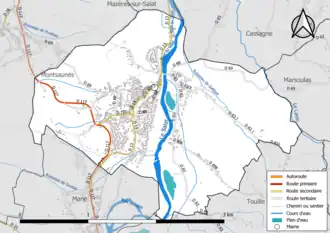 Carte en couleur présentant le réseau hydrographique de la commune