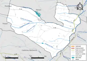 Carte en couleur présentant le réseau hydrographique de la commune