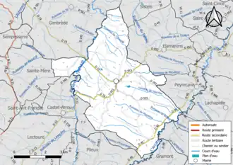 Carte en couleur présentant le réseau hydrographique de la commune