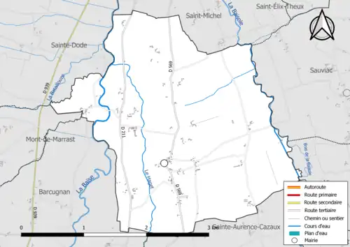 Carte en couleur présentant le réseau hydrographique de la commune