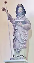 Statue de saint Jacques datant du XVIIe siècle.
