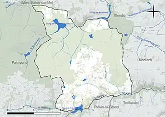 Carte en couleur présentant le réseau hydrographique de la commune